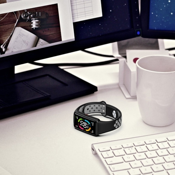Huawei Band 6 / Honor Band 6 kaksivärinen silikonikellohihna - Musta / Harmaa Black