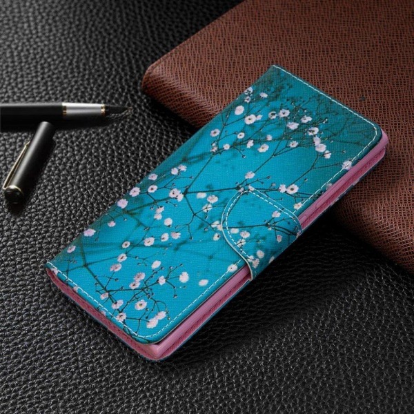 Wonderland Samsung Galaxy Note 20 Ultra Flip Etui - Træ med Blomster Pink