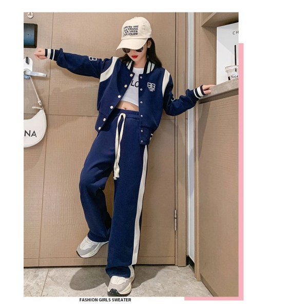 Flickor Tunna vår- och höstdräkt Stora barn Koreansk stil Flickor Basebollkläder Internet Kändis Fashionabla tvådelat set beige 130