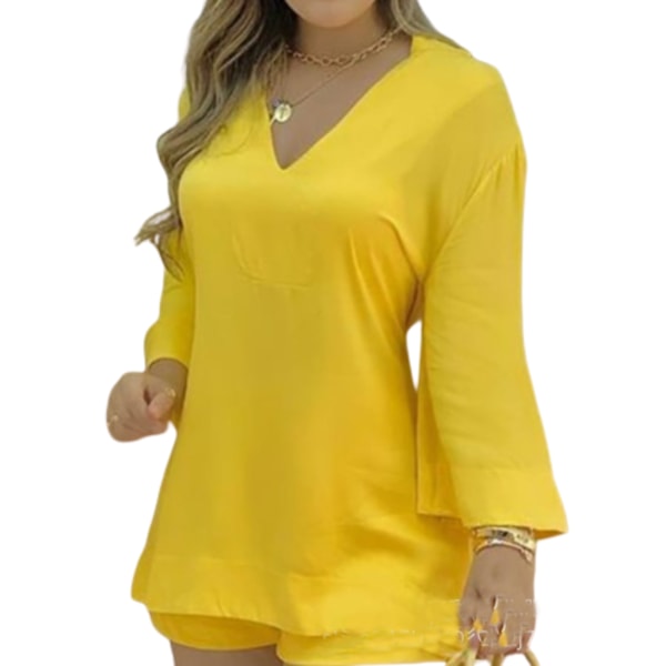 Kvinnors Bell Sleeve V-ringad topp och shorts Set gul XL