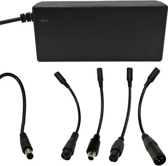 E-cykeloplader med 6 batteriopladerstik, universel oplader 36V/42V 2A, maks. 84W