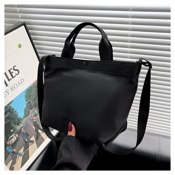 Stor håndtaske til kvinder med stor kapacitet, skuldertaske i nylon, sort Black