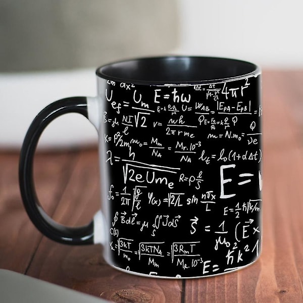 Biologian, fysikaalisen kemian, tutkimuksen, matematiikan ja tieteellisen tutkimuksen toimiston kahvikupillinen muki mathematics