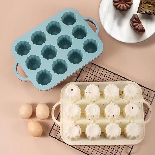 12 Cupcakeform Silikon Muffinsform Nonstick Mini Størrelse Elegant Beige Bakeverktøy for å Lage Minikaker