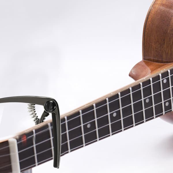 Guitar Capo Clip Zinklegering Let at Flytte Jævn Tryk Anvendelse Sort