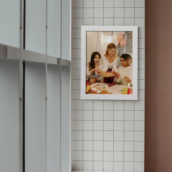 Bilderamme i heltre, dekorativ, solid struktur, elegant for rom