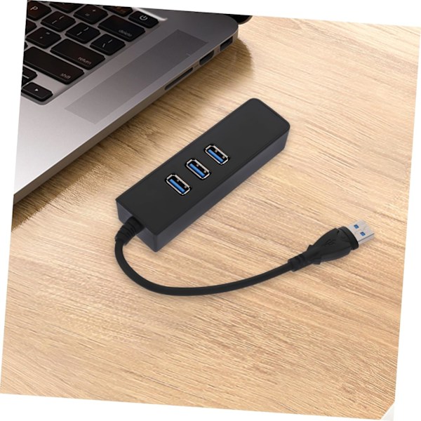 C Ethernet -sovitin Hubi 3-porttinen 3.0 Hubi 1000mbps Ethernetillä, helppokäyttöinen, musta