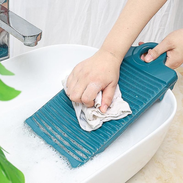 Kompakt vaskebrett med sklisikker spor Lett Pp-materiale Bærbar skrubbehånd