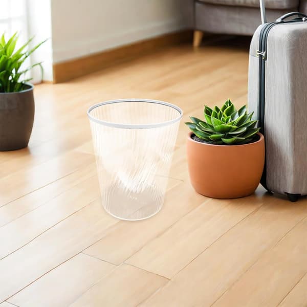 Søppelbøtte med enkelt vedlikehold og plassbesparende design, laget av solid PP-materiale