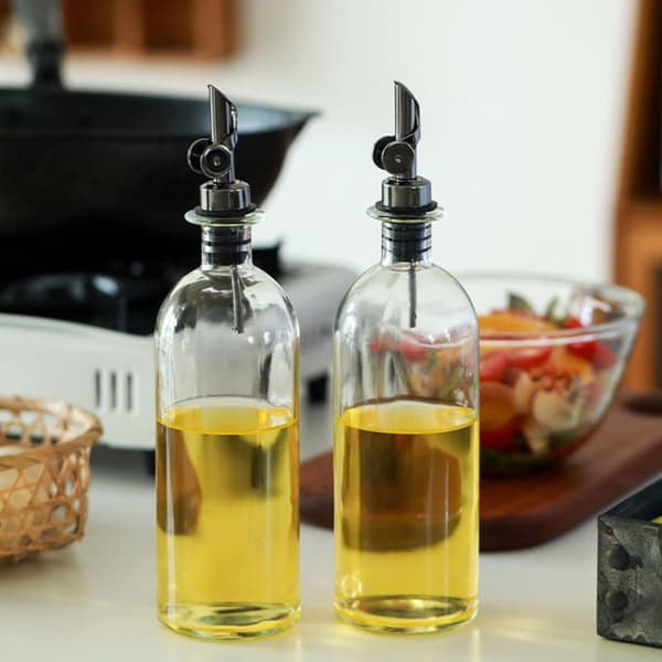 2 stk. oljedispenserflasker i glass 500 ml oljeoppbevaringsbeholdere med solid design egnet