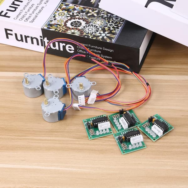 4 sett Stepper Motor og Driver Board Direkte Plug og Utviklingskort