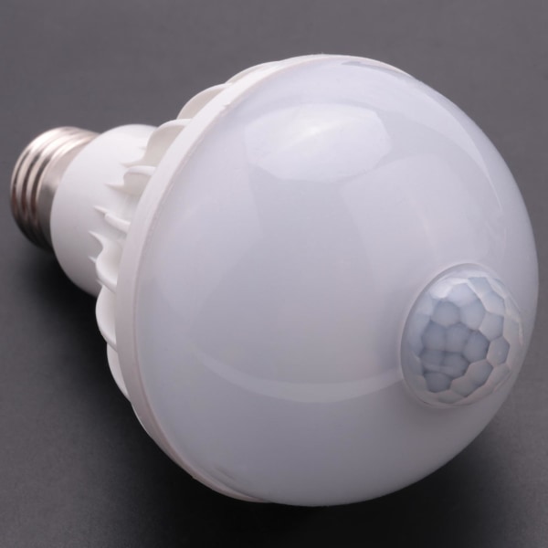 E27 LED-pære med bevegelsessensor Lys LED PIR bevegelsessensor Lampe Globe Pære Lys Lampe, 9w