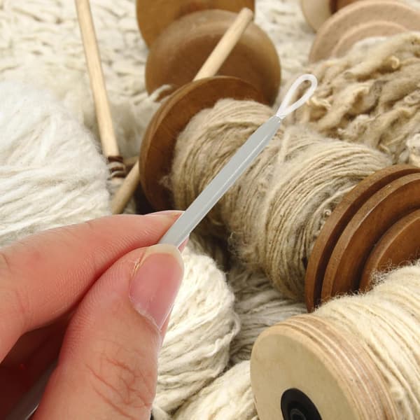 Ulltrådningsset med handsynålar, stickgarnsträdare för stickare och broderier