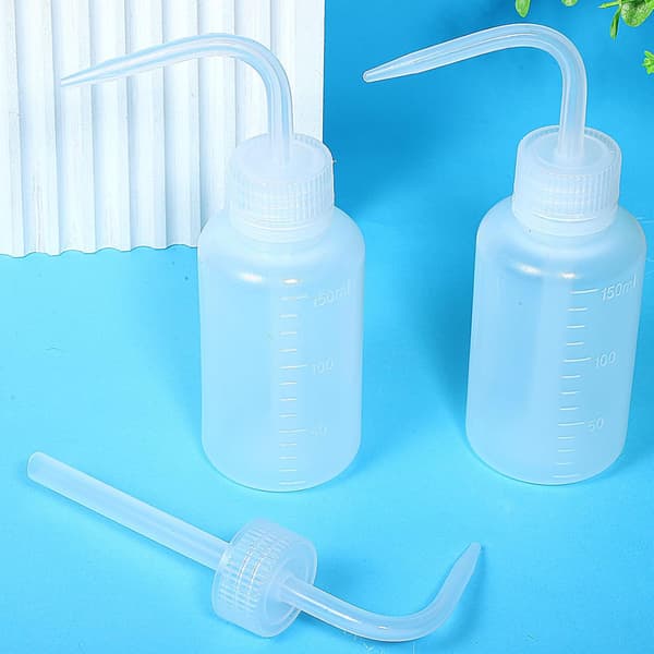 3 st 150 ml plastflaskor vita, små tvättflaskor för växtvattning och vätskedispensering