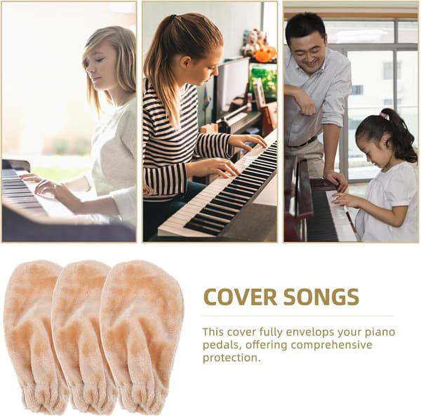 3 st pianopedalskydd i beige, tjockt sammetstyg, triangulär upprätt design