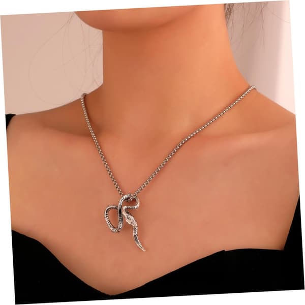 Ormhalsband för kvinnor Mode Ormberlock Halsband för vardagsbruk