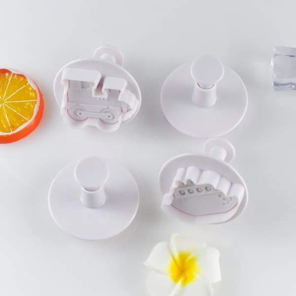 2 uppsättningar plastkakformar DIY bakformar chokladfjäderformar