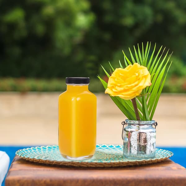 4-pack glasjuiceflaskor med lock 500 ml fyrkantiga återanvändbara glasflaskor