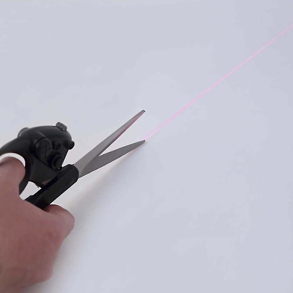 Laserstyrte stoffaks for presisjonsskjæring