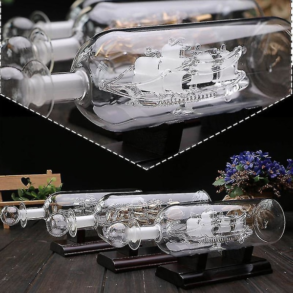 Purjevene Drifting Pullo Puinen Pohja 3D Koristeellinen Lasinen Ornamentti Laiva Viinipullossa 24*10.2cm-yuhao White