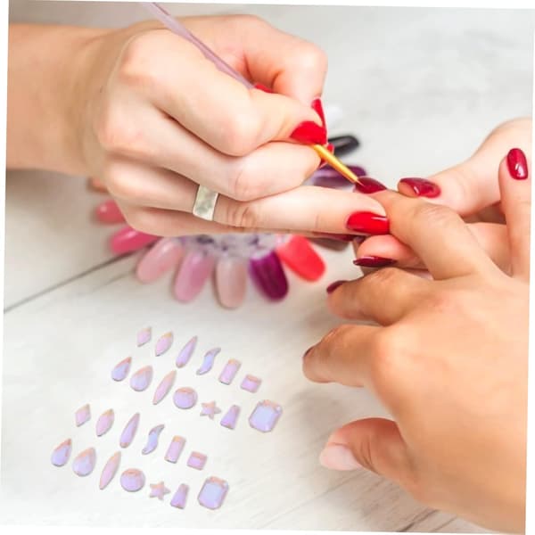 100 stk. neglekunstsmykker flade lapper til manicureindretning form til DIY-negle