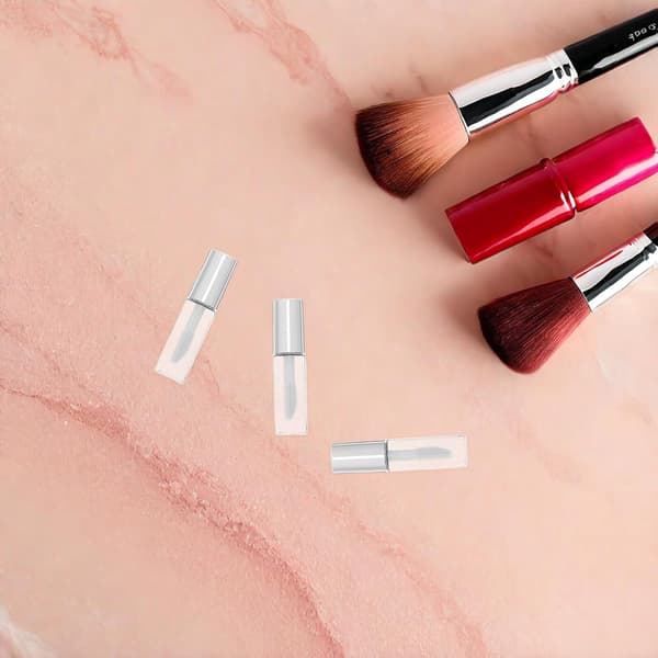 30 stk. Mini Lipgloss-tuber 1,2 ml Tomme Påfyllbare Leppestiftbeholdere med Applikator