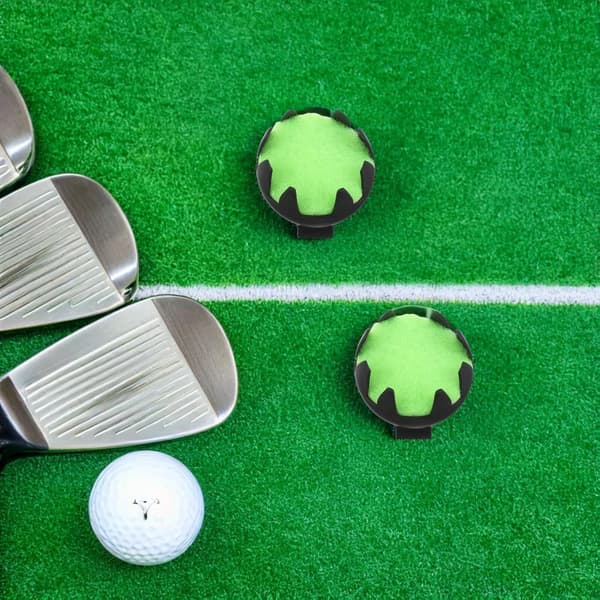 Golfboldrenserklips med sort svamp bærbar golfboldvaskerholder til tee-boks til banevedligeholdelse