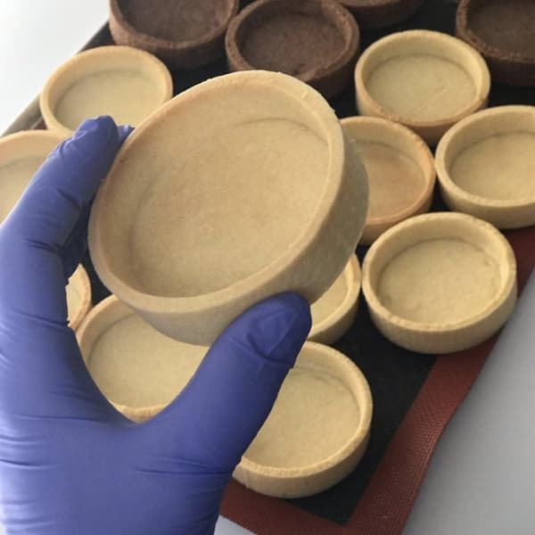 Kageform i rustfrit stål, rund dessertform, 8 tommer diameter, fødevaregodkendt materiale, nem at bruge