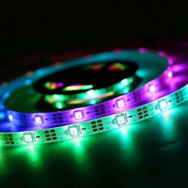 WS68 12 RGB 5050 SMD Vattentät USB 5V LED-Stripslampor