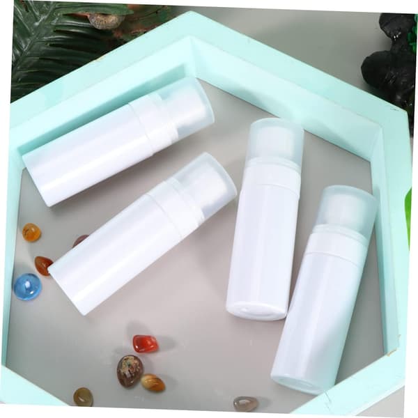 4st Mini Parfym Atomizer Vattensprayflaskor Resesprayflaskor för Smink