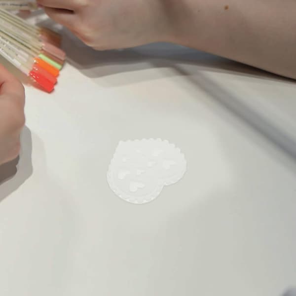 Hjerteformede 3D silikone neglecharmeforme til gør-det-selv manicure genanvendelig gel