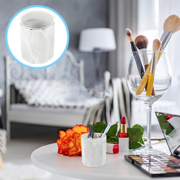 Sekskantet keramisk makeupbørsteholder Multifunktionel poleret overflade Elegant skrivebordsorganisator