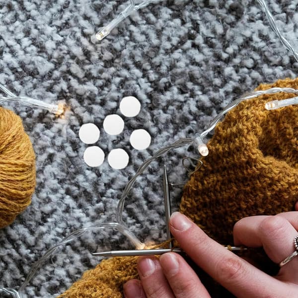 200 stk. hvite polyester-pomponer 12 mm små håndverkskuler DIY-kunstutstyr