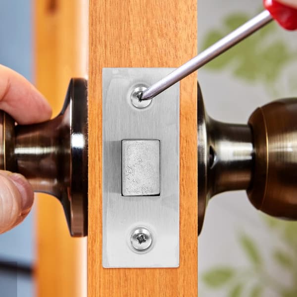 Sikkerhedsdørlås Hardware Rørformet Intern Lås Design Rustfrit Stål Dækplade med Skrue