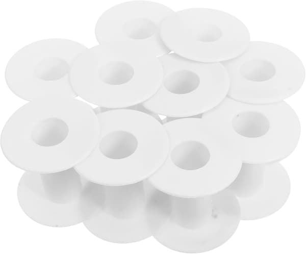 Plastspoler for tråd 10 stk. Små tomme trådspoler med halvfunksjon