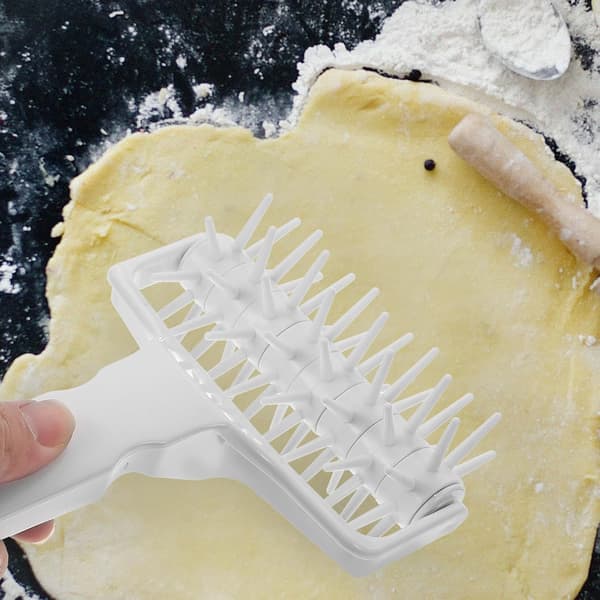 Pizzadeigrull med hull, hvit plast, tilbehør for pizzalaging