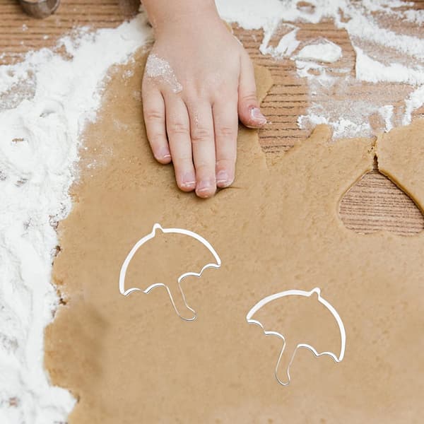 4 stk. paraplyformede kjekskuttere i rustfritt stål, bakeformsett for hjemmebaking