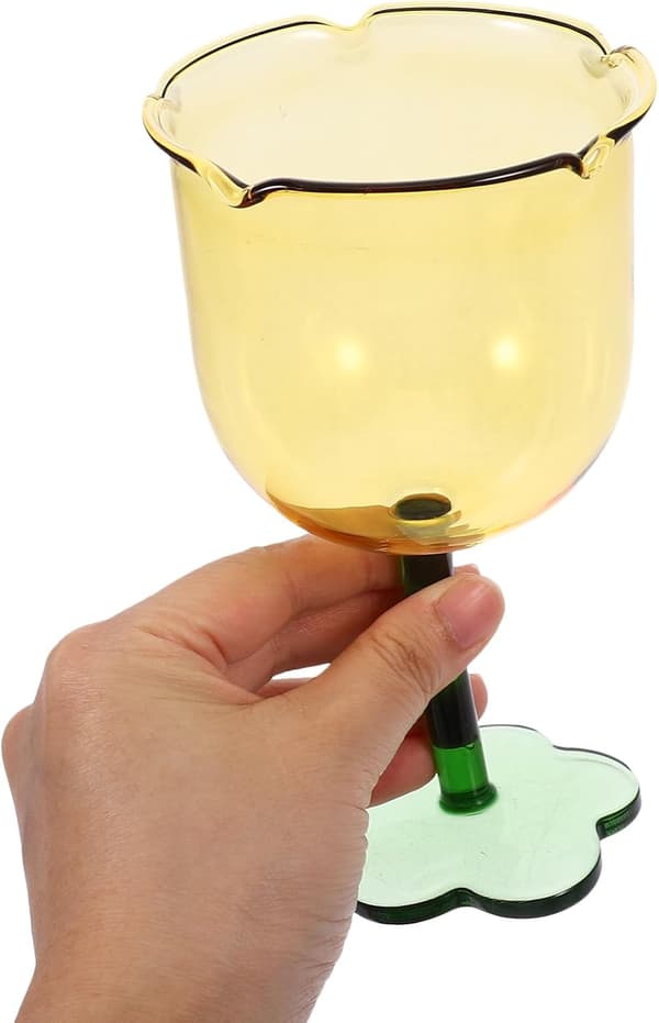 Kreative blomsterformede glassbeger 250 ml gule vinglass