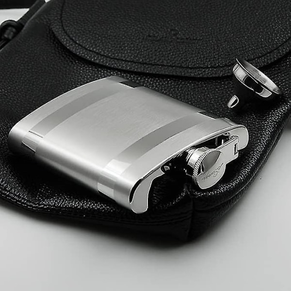 8oz Hip Flask i Rostfritt Stål med Två Polerade Linjer och Tratt
