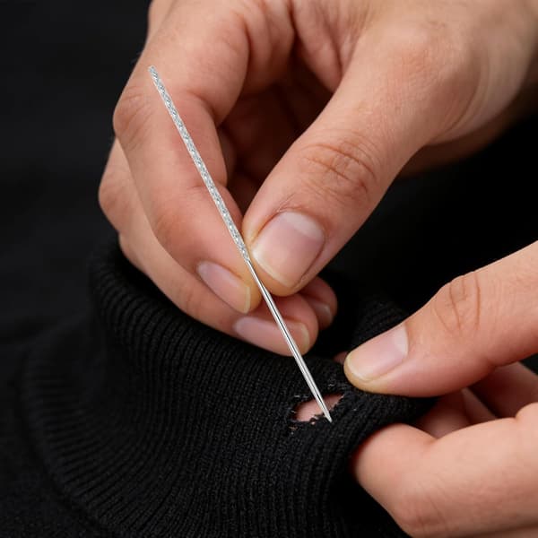 30 st synålar för att fixa tråddragningar, nål för att reparera stickade tyger, förvaring