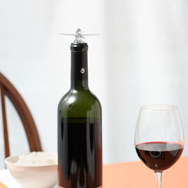 2 stk. flyformede vinflaskepropper for vin- og olivenoljeflasker, gjenbrukbart materiale av sinklegering og silikon