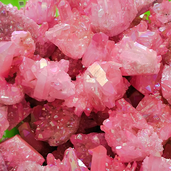 1 st Kristallkluster av Rosa Flamma Aura Kvarts