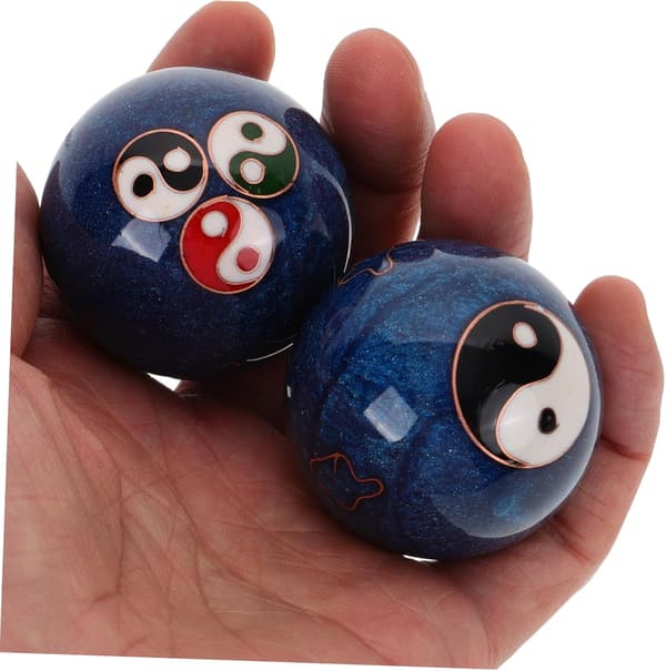 42 mm färgade Yin Yang Baoding handträningsbollar 2 st set lågtemperatur emaljmassage