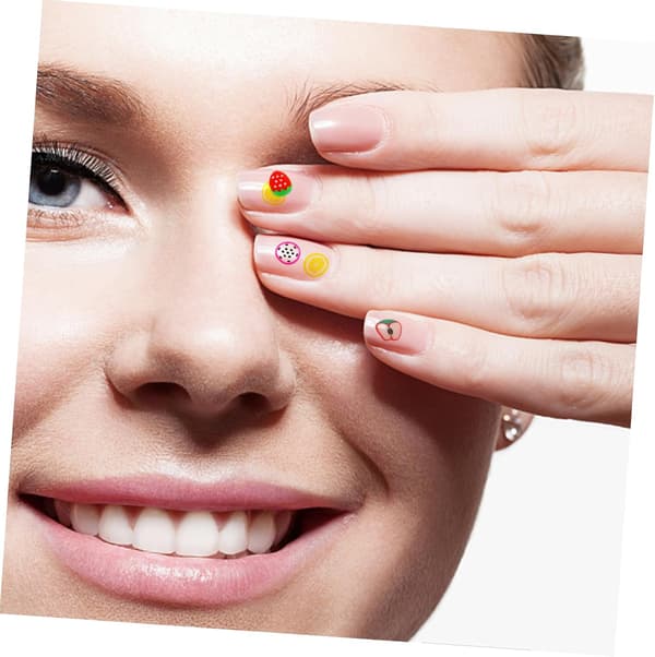 4-pack polymerfruktskivor för nagelkonst Nagelfruktskivor DIY-dekorationer Mönsterdekorationer