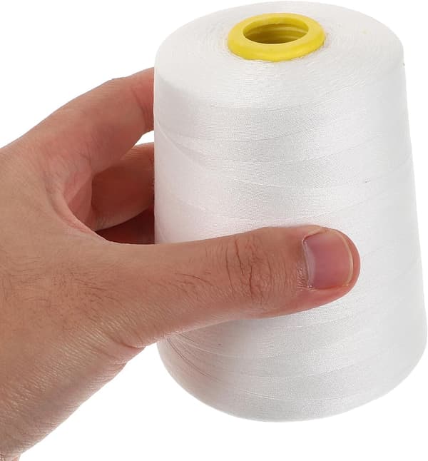 5000-yard hvit polyester symaskintrådspole 3-lags universal