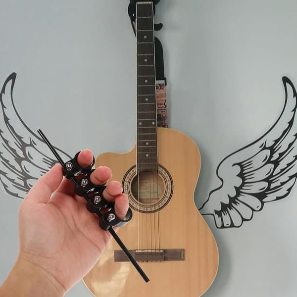 Fingerutvider for gitar og bass med elastisk koblingsstang, ABS- og silikonmateriale