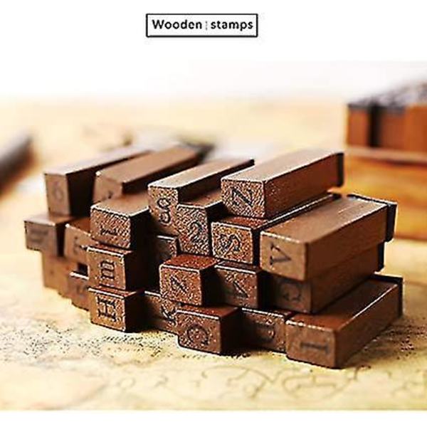 Puinen kumileimasarja 70 kpl leimoja ja 3 kpl värileimasimia