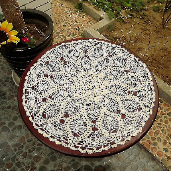 Sinknap 60cm Rund Spetsduk i Bomull, Handvirkad, Hål, Bordduk -xx Beige
