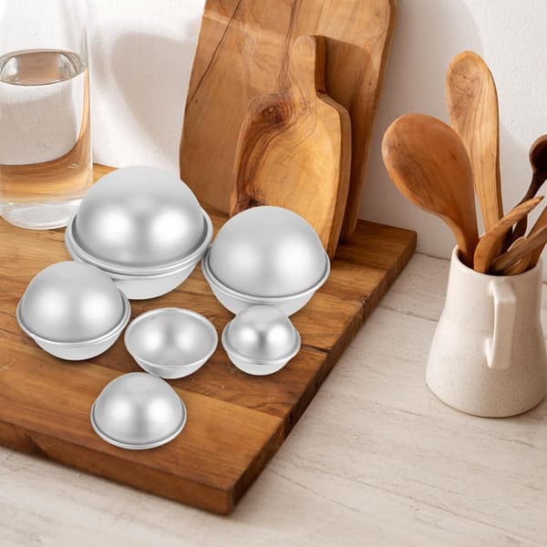10 stk. bageformssæt i aluminiumslegering med halvkugleform og non-stick overflade