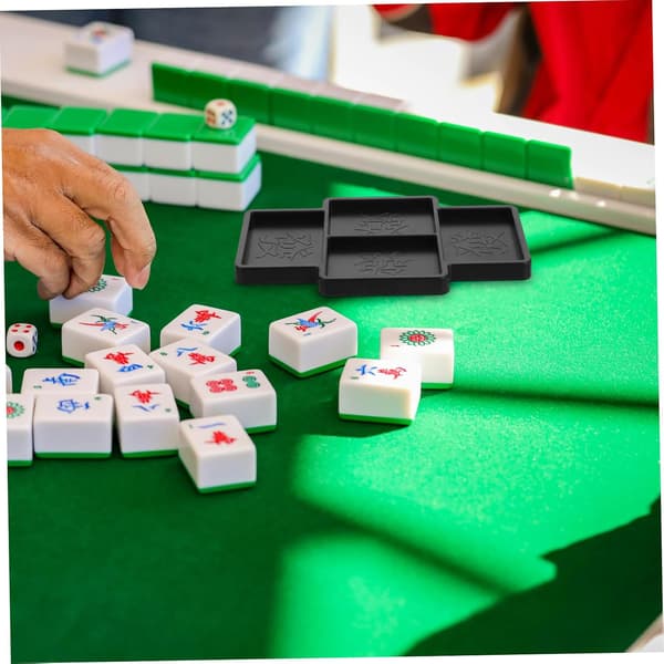 Bærbar Mahjong Dingque Gadget Utility Kit Bakke Elegant Kort Holder til Hjemmerejse Robust Materiale